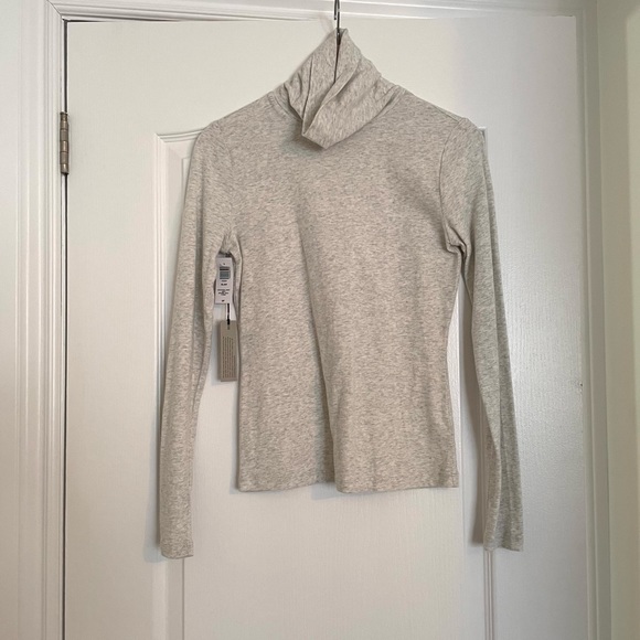 Heather gray cotton turtleneck - Picture 1 of 2